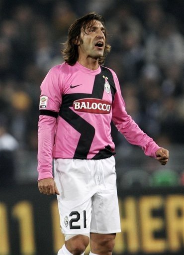 埃及球员到埃及国家队报到