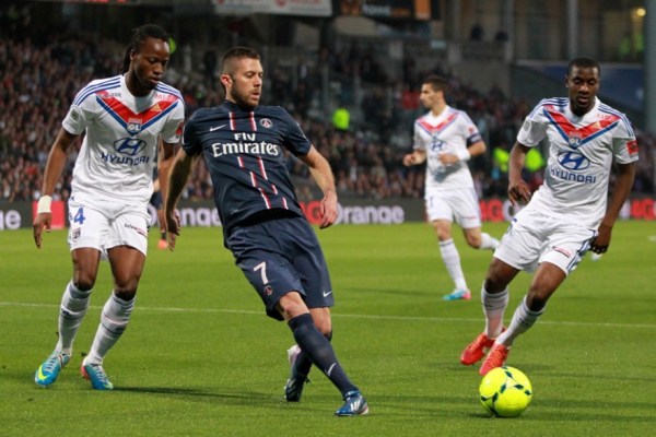 西甲前瞻：塞维利亚遭遇联赛三连败，奥萨苏纳客场战绩惨淡